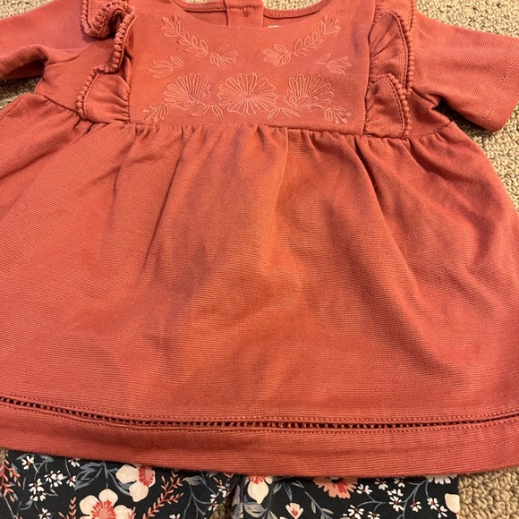 Baby girl outfit size 6-9 months - Picture 6 of 7